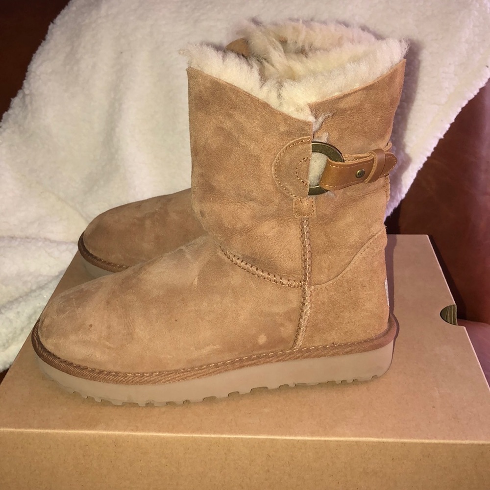 Ugg Nash Boots